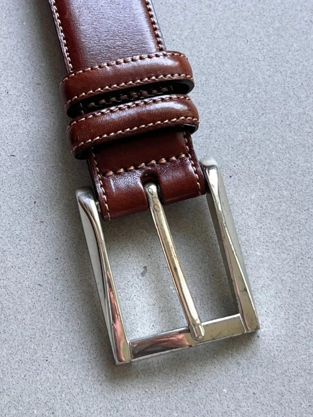 Trafalgar Easton Hand-Polished Cortina Leather Belt Brown Men's Dress Casual, 44